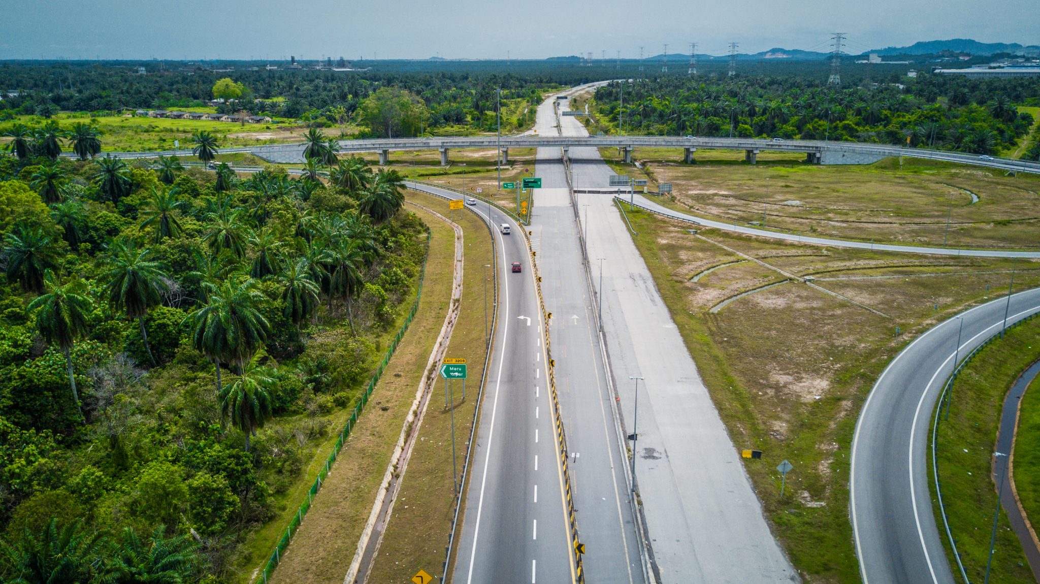 Bandar Bukit Raja Utara Interchange